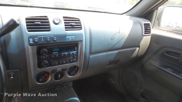 image for item DB3420 2006 Chevrolet Colorado Crew Cab pickup truck