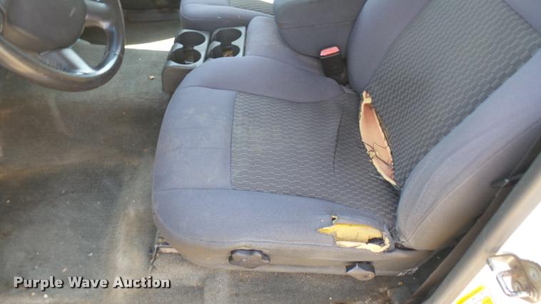 image for item DB3420 2006 Chevrolet Colorado Crew Cab pickup truck