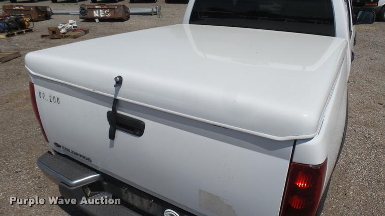 image for item DB3420 2006 Chevrolet Colorado Crew Cab pickup truck