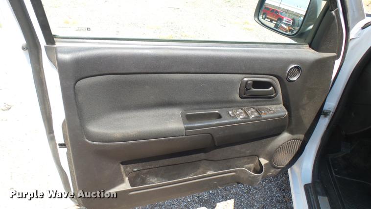 image for item DB3421 2007 Chevrolet Colorado LT Crew Cab pickup truck