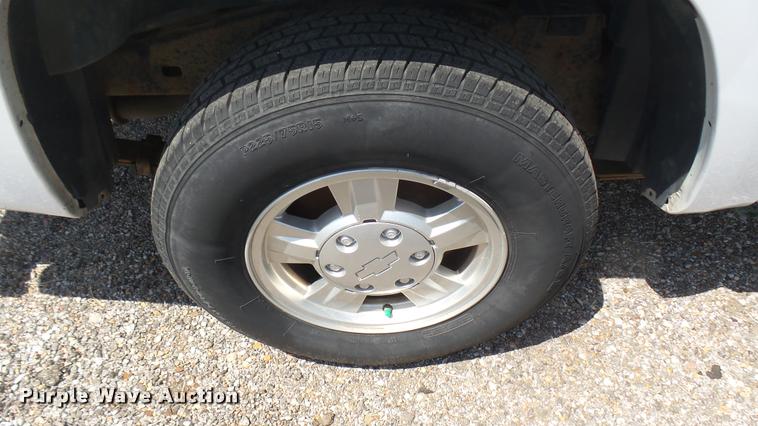 image for item DB3421 2007 Chevrolet Colorado LT Crew Cab pickup truck