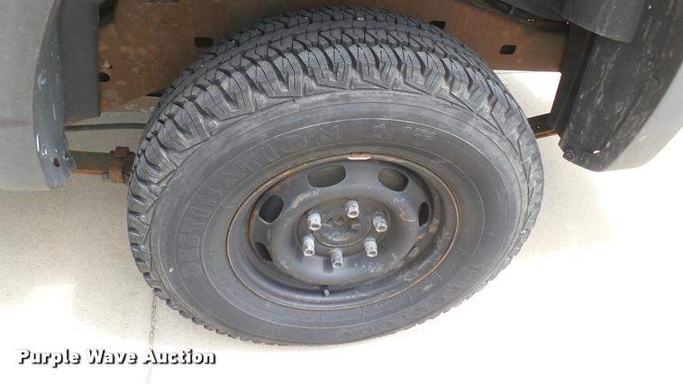 image for item DB3422 2008 Chevrolet Colorado Crew Cab pickup truck