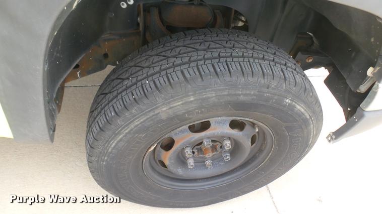 image for item DB3422 2008 Chevrolet Colorado Crew Cab pickup truck