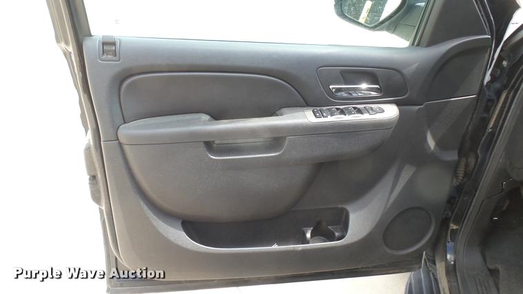 image for item DB3423 2012 Chevrolet Tahoe Police SUV