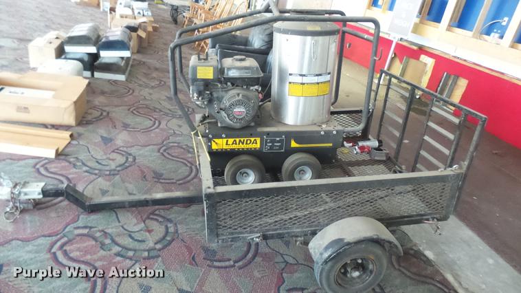 image for item DL9877 Landa pressure washer