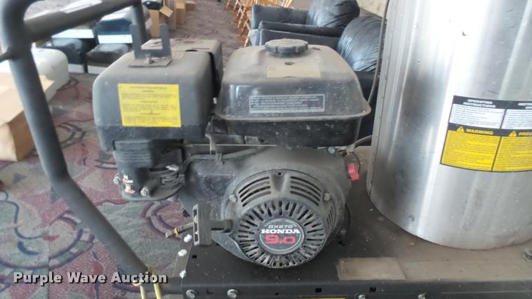 image for item DL9877 Landa pressure washer