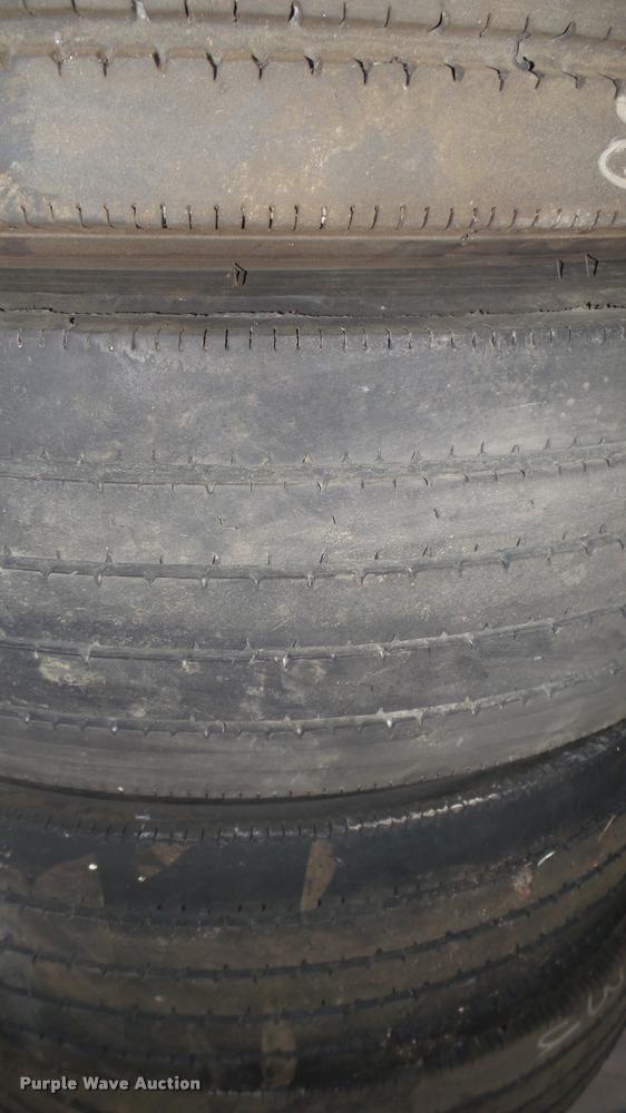 image for item DL9896 (6) Bridgestone R250F 265/70R19.5 tires