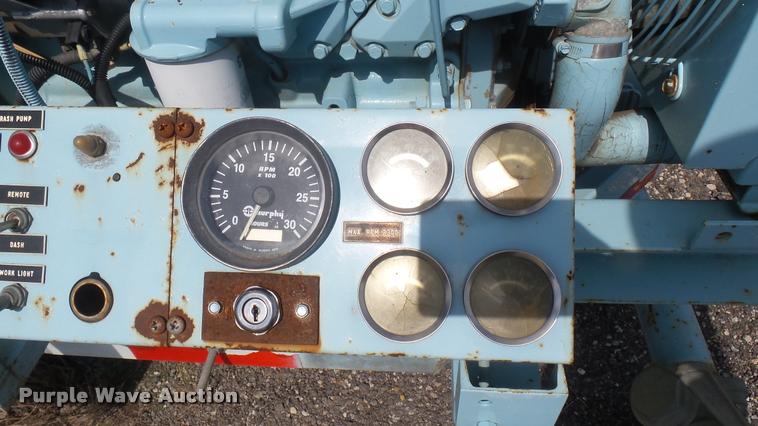 image for item DL9918 2001 Vactor vacuum system