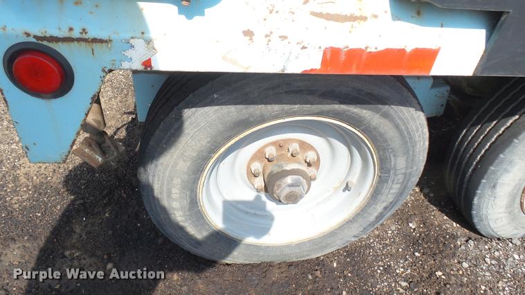 image for item DL9918 2001 Vactor vacuum system