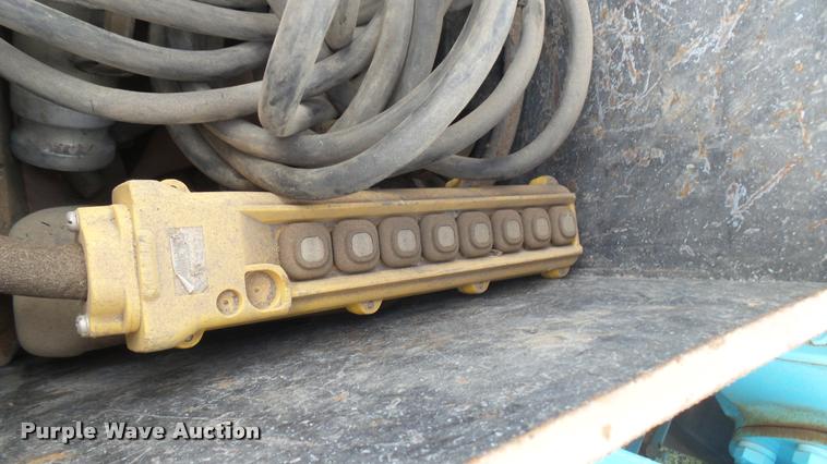 image for item DL9918 2001 Vactor vacuum system