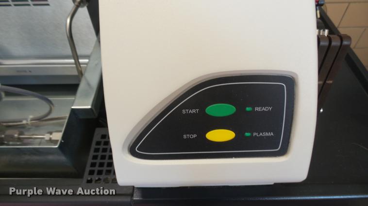 image for item DO9946 Parkin Elmer Elan DRC II mass spectrometer