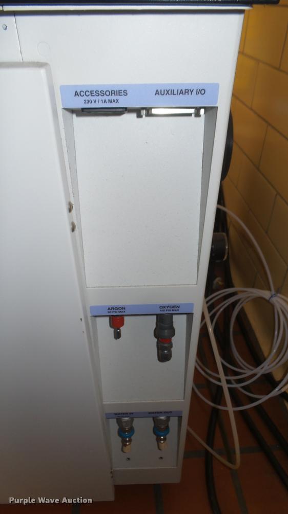 image for item DO9946 Parkin Elmer Elan DRC II mass spectrometer