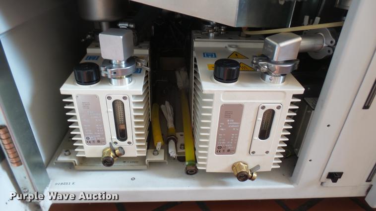 image for item DO9946 Parkin Elmer Elan DRC II mass spectrometer