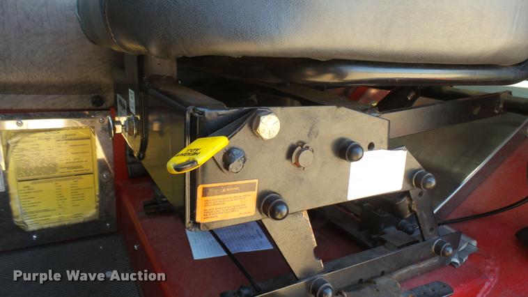 image for item L2266 2003 Pierce Quint ladder fire truck