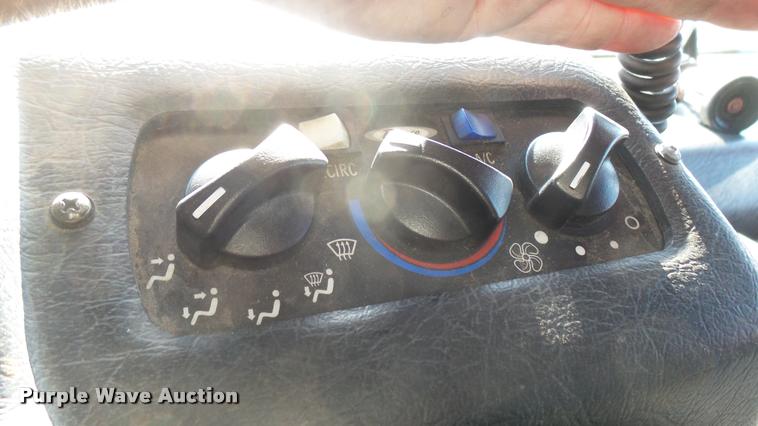 image for item L2266 2003 Pierce Quint ladder fire truck