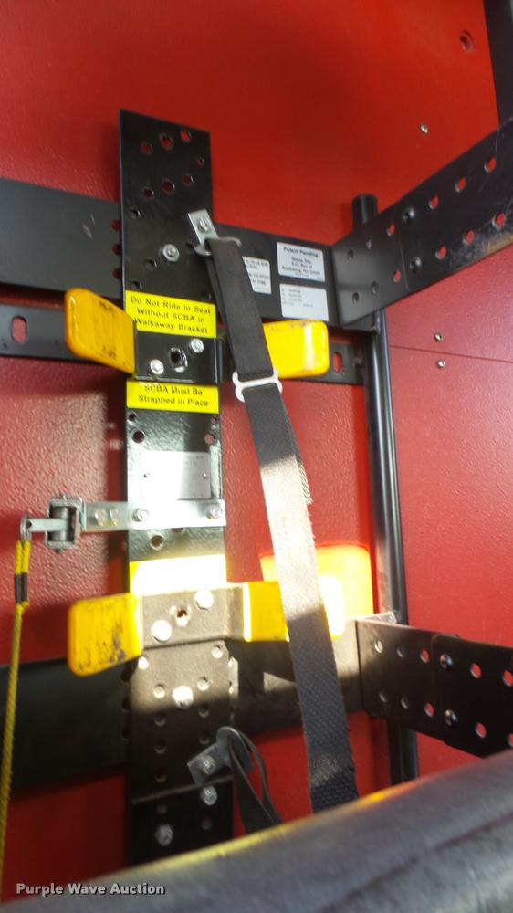 image for item L2266 2003 Pierce Quint ladder fire truck