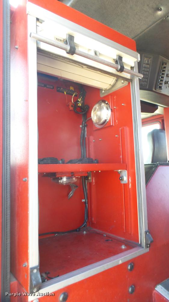 image for item L2266 2003 Pierce Quint ladder fire truck