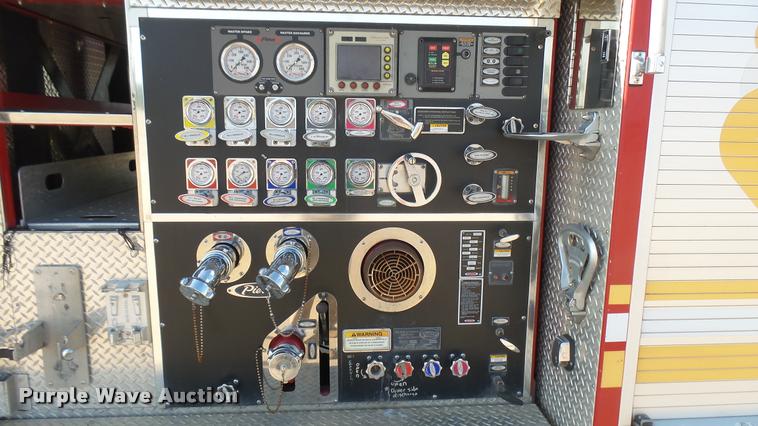 image for item L2266 2003 Pierce Quint ladder fire truck