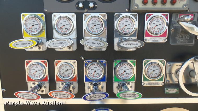 image for item L2266 2003 Pierce Quint ladder fire truck