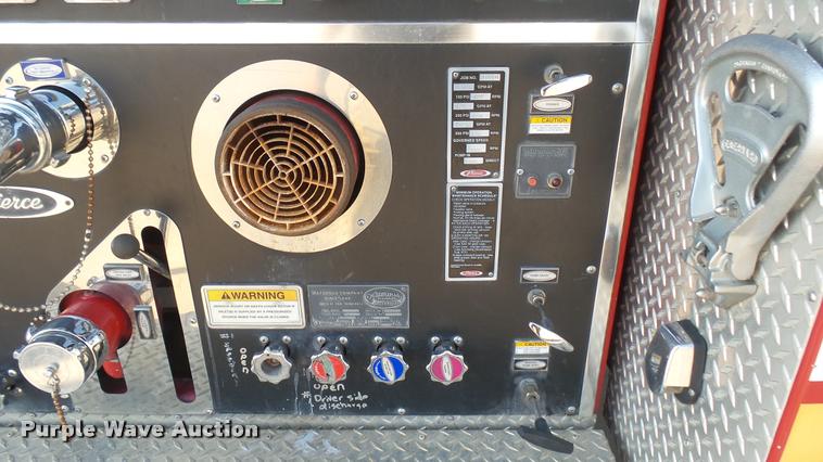 image for item L2266 2003 Pierce Quint ladder fire truck