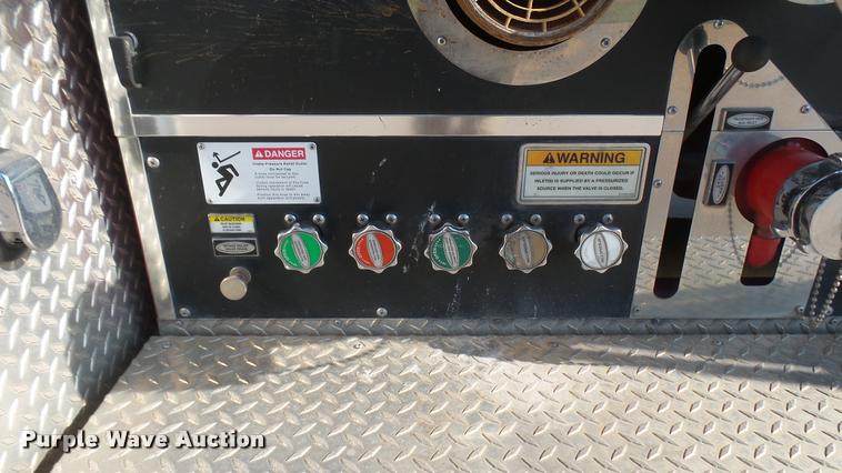 image for item L2266 2003 Pierce Quint ladder fire truck