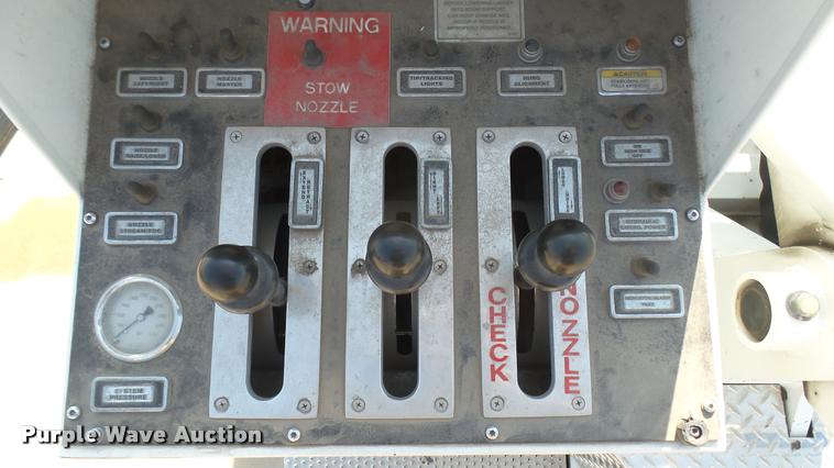 image for item L2266 2003 Pierce Quint ladder fire truck