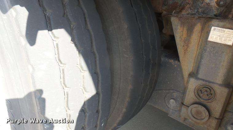 image for item L2266 2003 Pierce Quint ladder fire truck