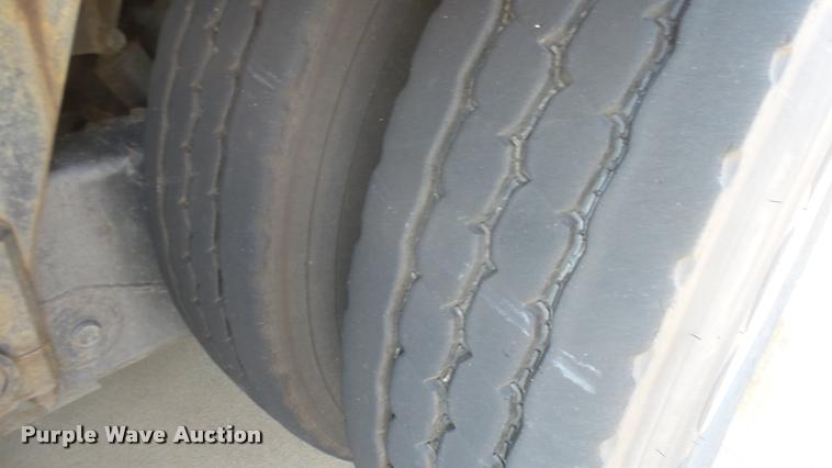 image for item L2266 2003 Pierce Quint ladder fire truck