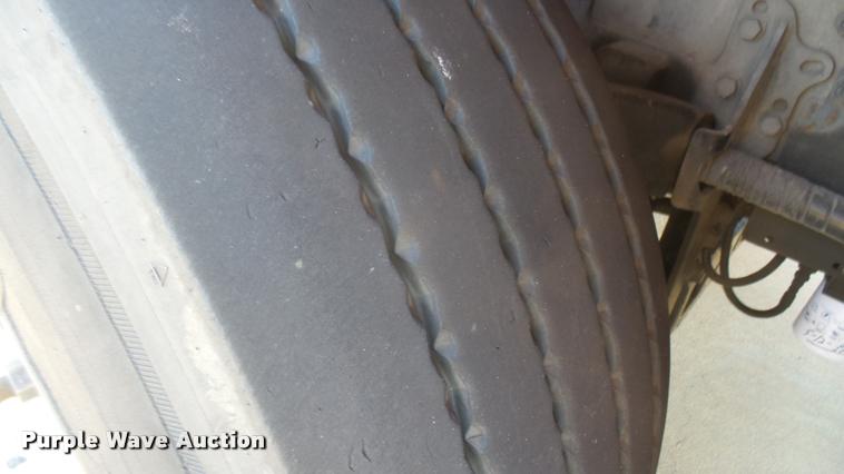 image for item L2266 2003 Pierce Quint ladder fire truck