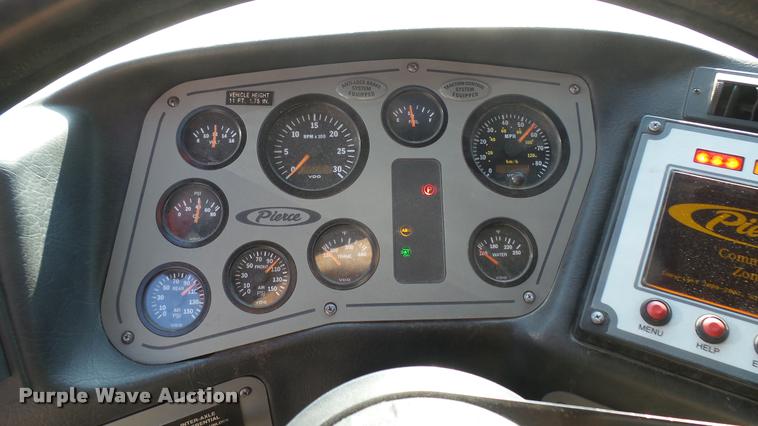 image for item L2267 2004 Pierce Quint ladder fire truck