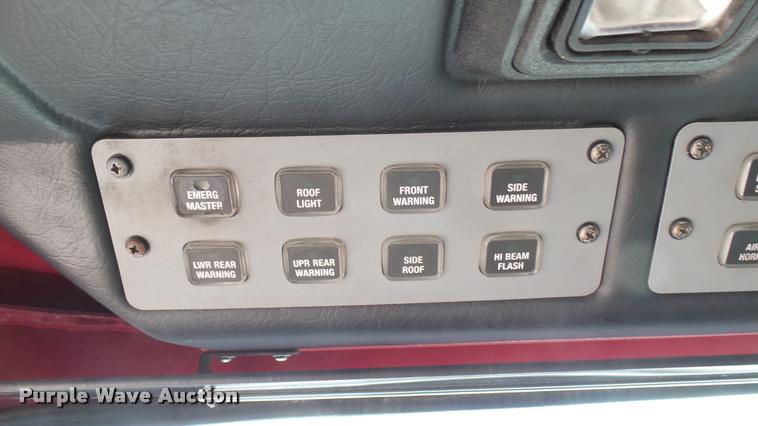 image for item L2267 2004 Pierce Quint ladder fire truck