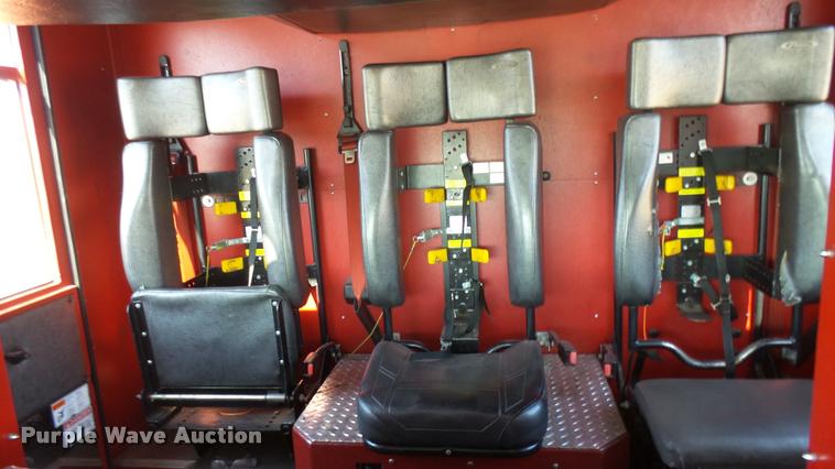 image for item L2267 2004 Pierce Quint ladder fire truck