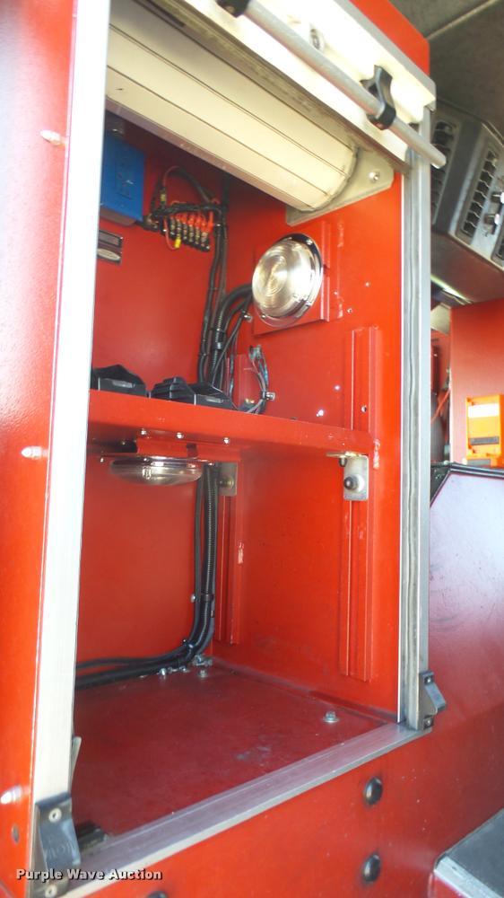 image for item L2267 2004 Pierce Quint ladder fire truck