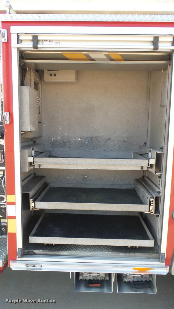 image for item L2267 2004 Pierce Quint ladder fire truck