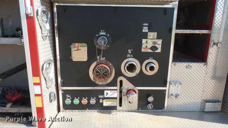 image for item L2267 2004 Pierce Quint ladder fire truck