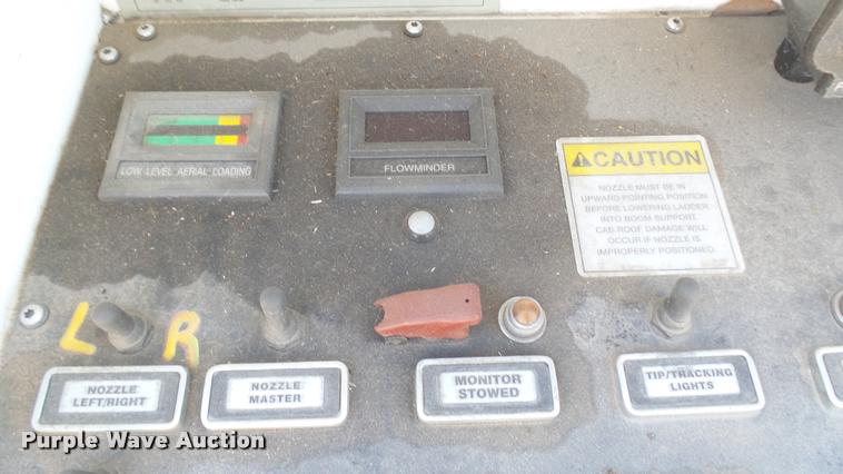 image for item L2267 2004 Pierce Quint ladder fire truck