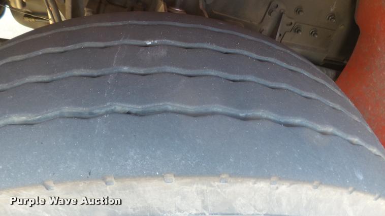 image for item L2267 2004 Pierce Quint ladder fire truck