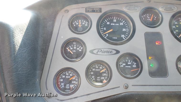 image for item L2268 2003 Pierce Quint ladder fire truck