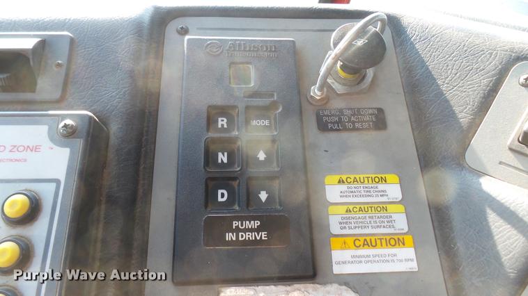 image for item L2268 2003 Pierce Quint ladder fire truck