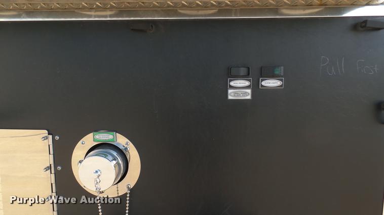 image for item L2268 2003 Pierce Quint ladder fire truck