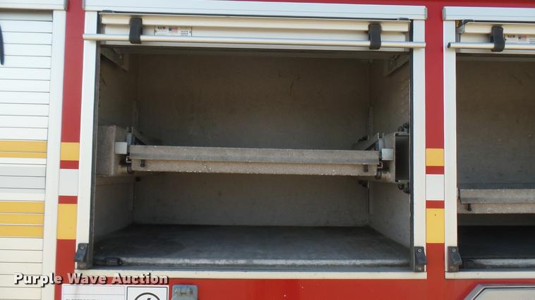 image for item L2268 2003 Pierce Quint ladder fire truck