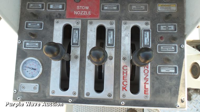 image for item L2268 2003 Pierce Quint ladder fire truck