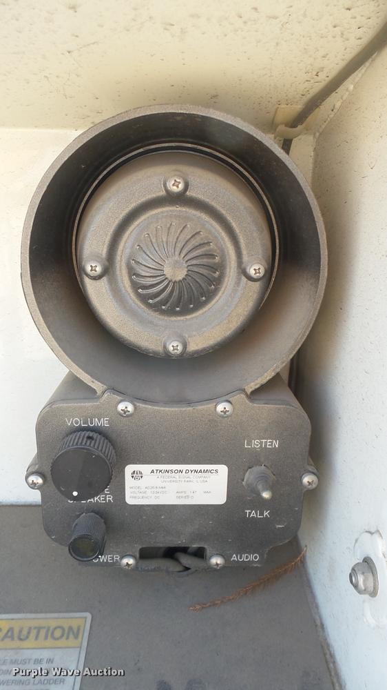 image for item L2268 2003 Pierce Quint ladder fire truck