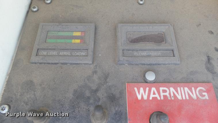 image for item L2268 2003 Pierce Quint ladder fire truck