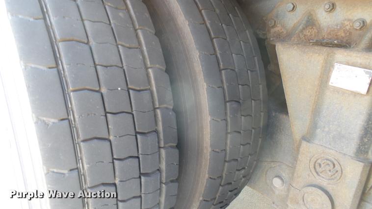 image for item L2268 2003 Pierce Quint ladder fire truck