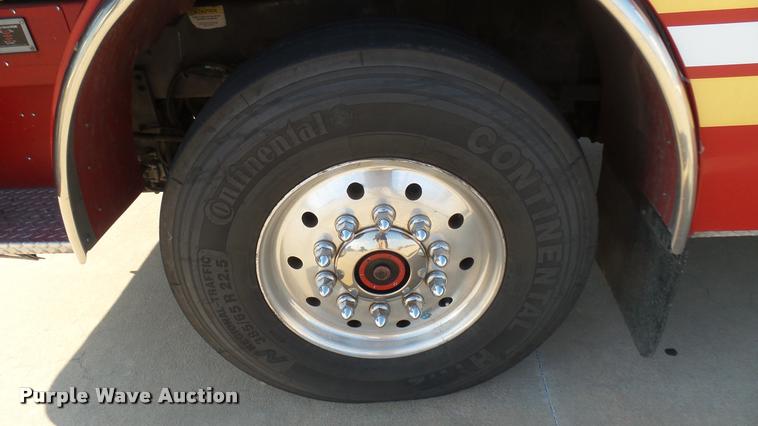 image for item L2268 2003 Pierce Quint ladder fire truck