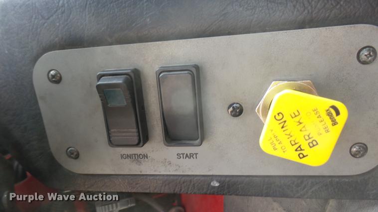 image for item L2269 2003 Pierce pumper fire truck