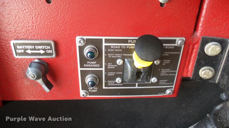 image for item L2269 2003 Pierce pumper fire truck