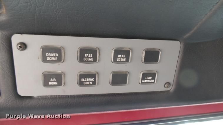 image for item L2269 2003 Pierce pumper fire truck