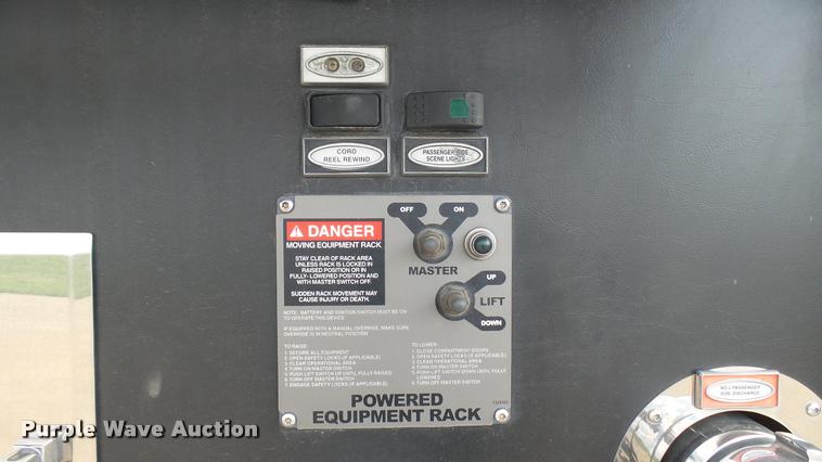 image for item L2269 2003 Pierce pumper fire truck